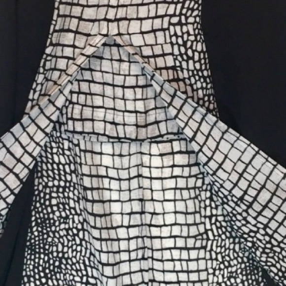 BCBG MAXAZRIA Croc Animal Print Slit Maxi Skirt - Picture 7 of 15